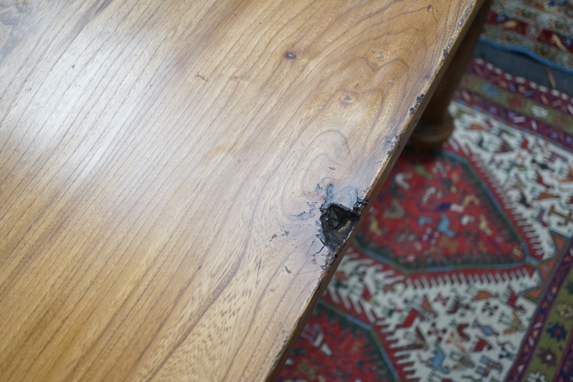 A Victorian style rectangular elm farmhouse table, length 272cm, depth 87cm, height 78cm